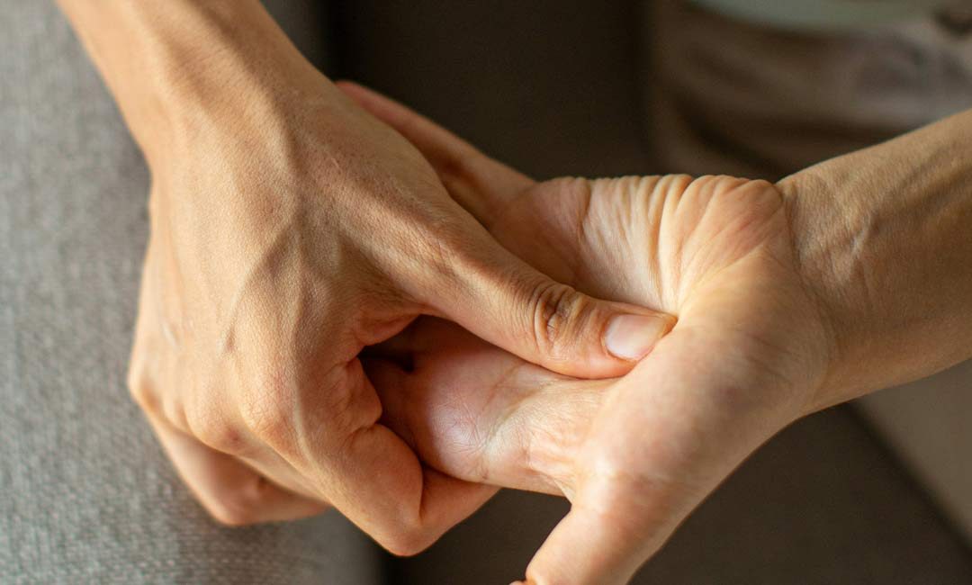 Unlocking the Benefits of Electro Acupressure